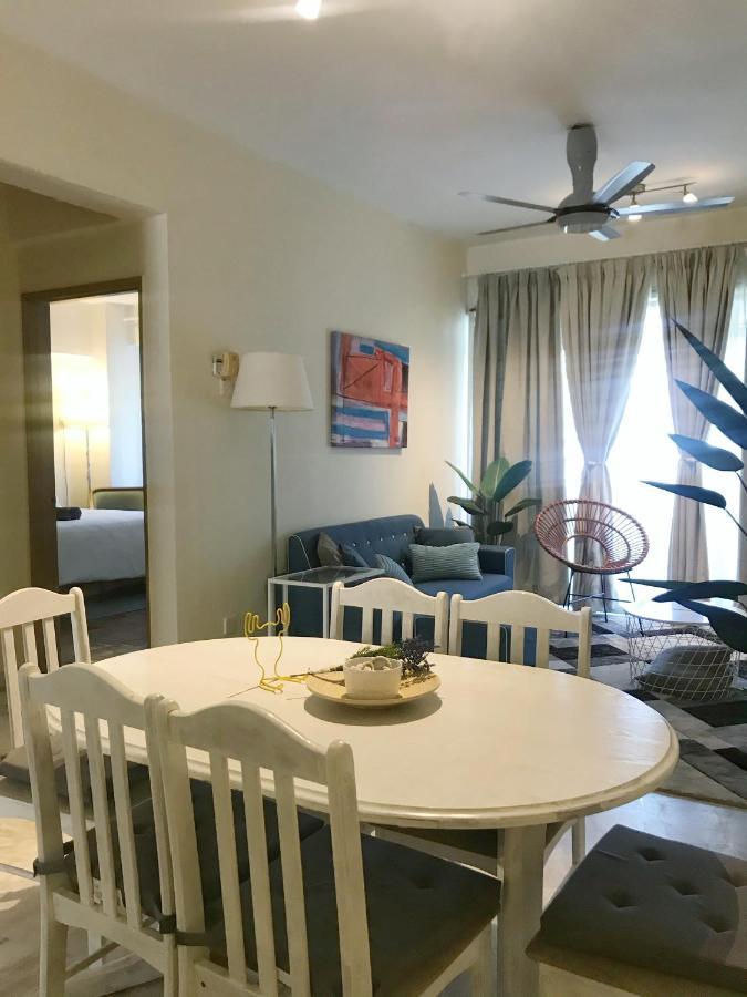 Port Dickson Glory Beach Resort Apartment 5Pax 3Br Екстериор снимка